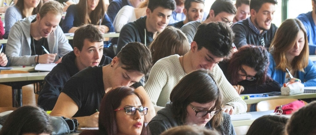 Tesi, tirocinio e prova finale (Economia aziendale)